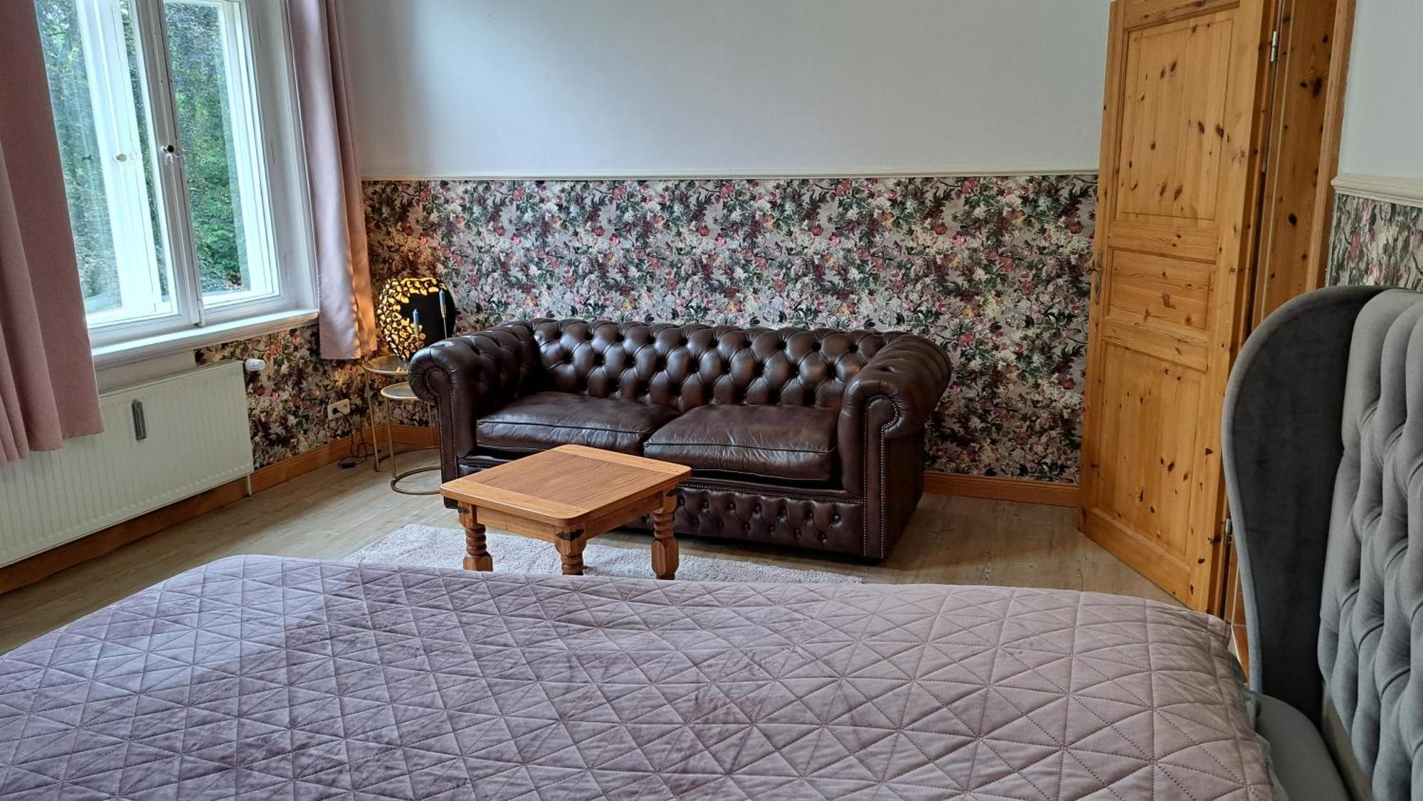 Haus Im Park Apartman Wesselburen Kültér fotó