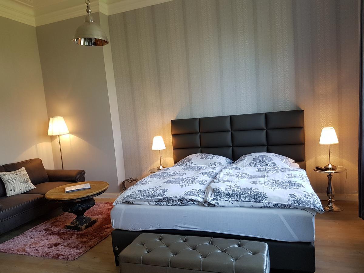 Haus Im Park Apartman Wesselburen Kültér fotó